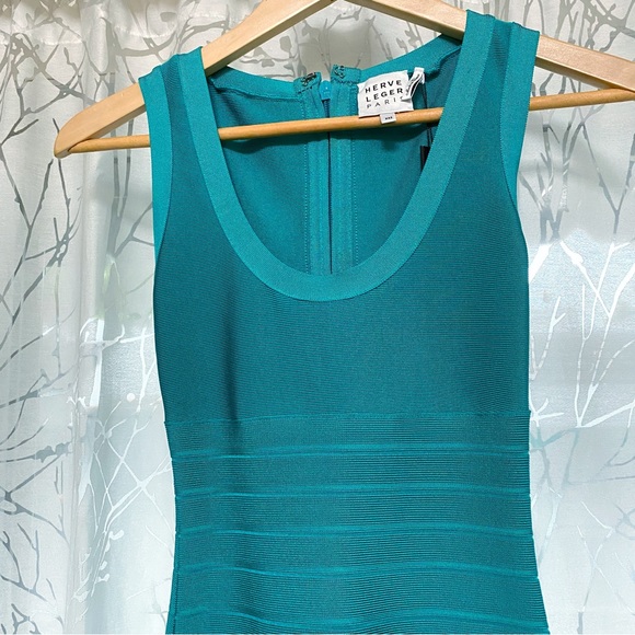Herve Leger Teal turquoise bandage bodycon sleeveless a-line fit & flare dress - Picture 6 of 10